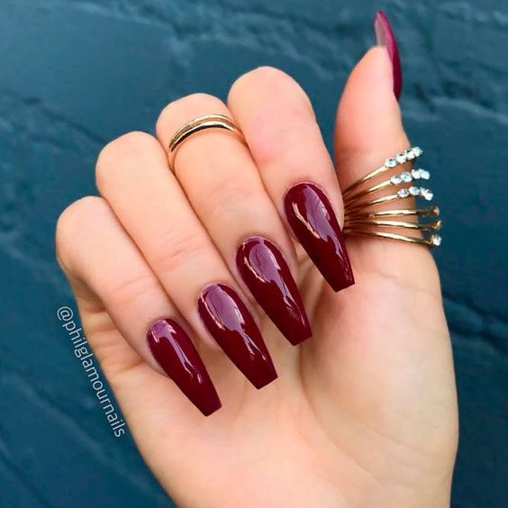 Amazing burgundy nails styles - isishweshwe