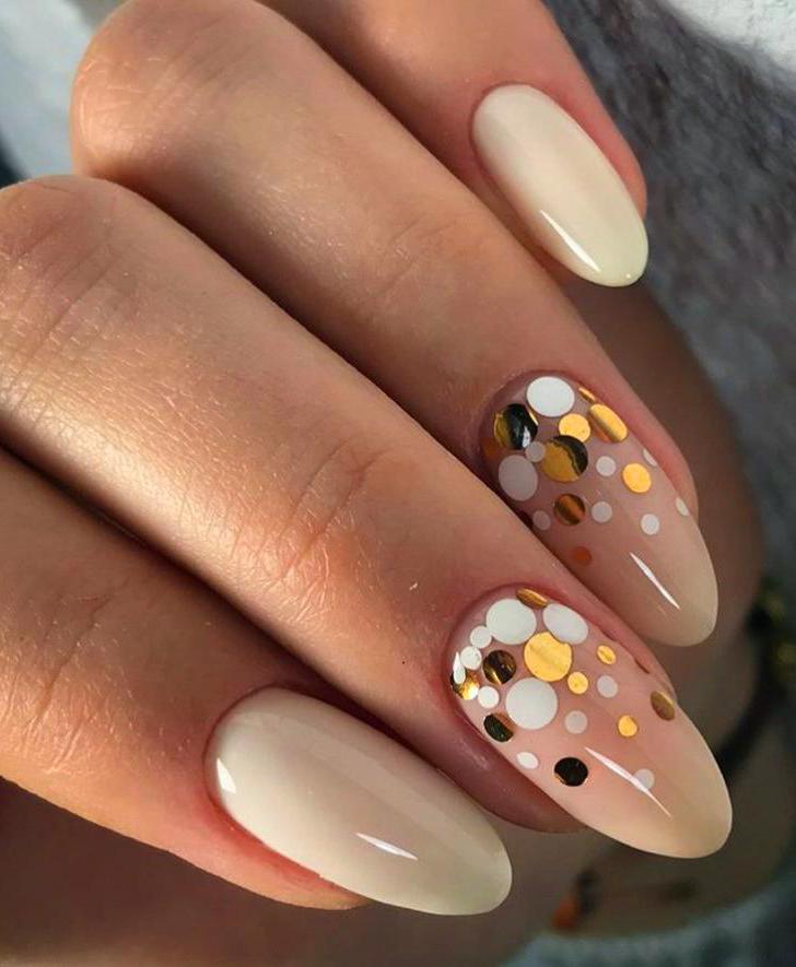 40 Gorgeous Beige Nail Designs - isishweshwe