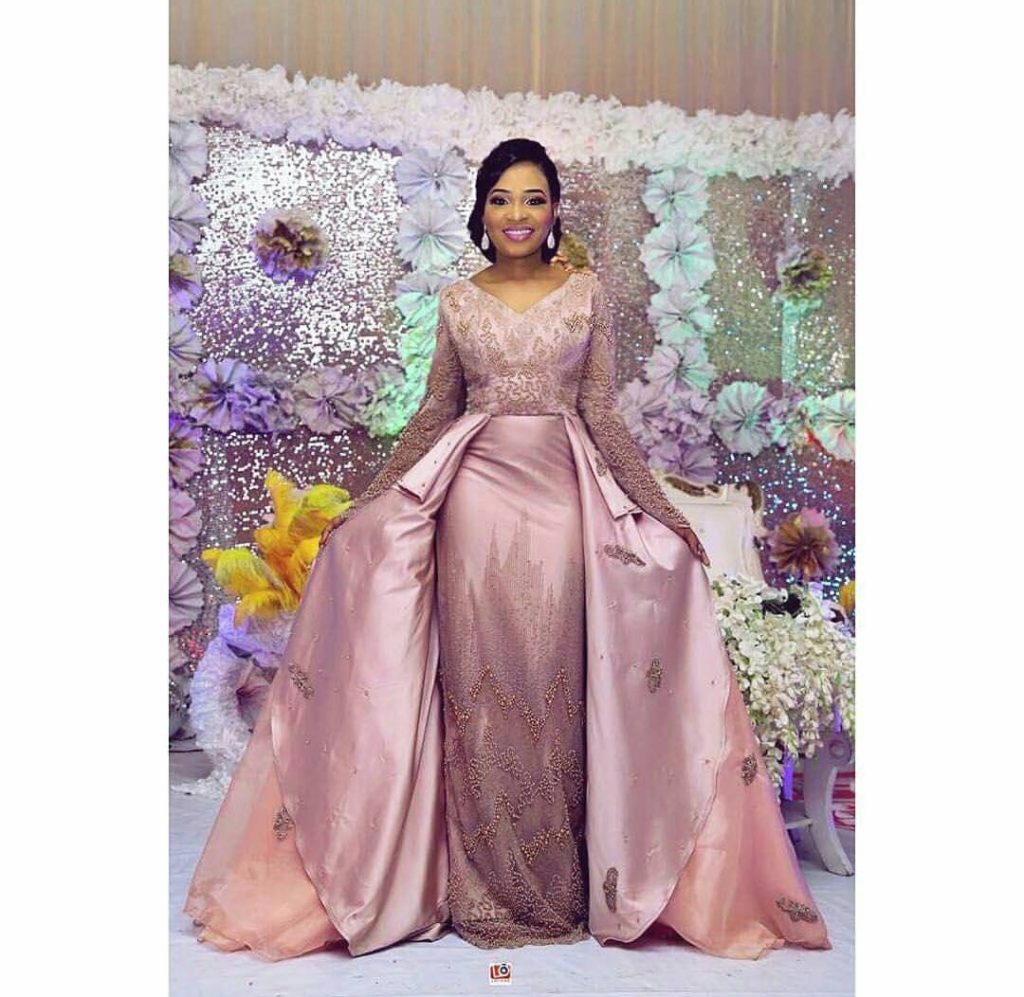 The Latest Styles Of Bridal Gowns For A Reception In Nigeria Isishweshwe 2268