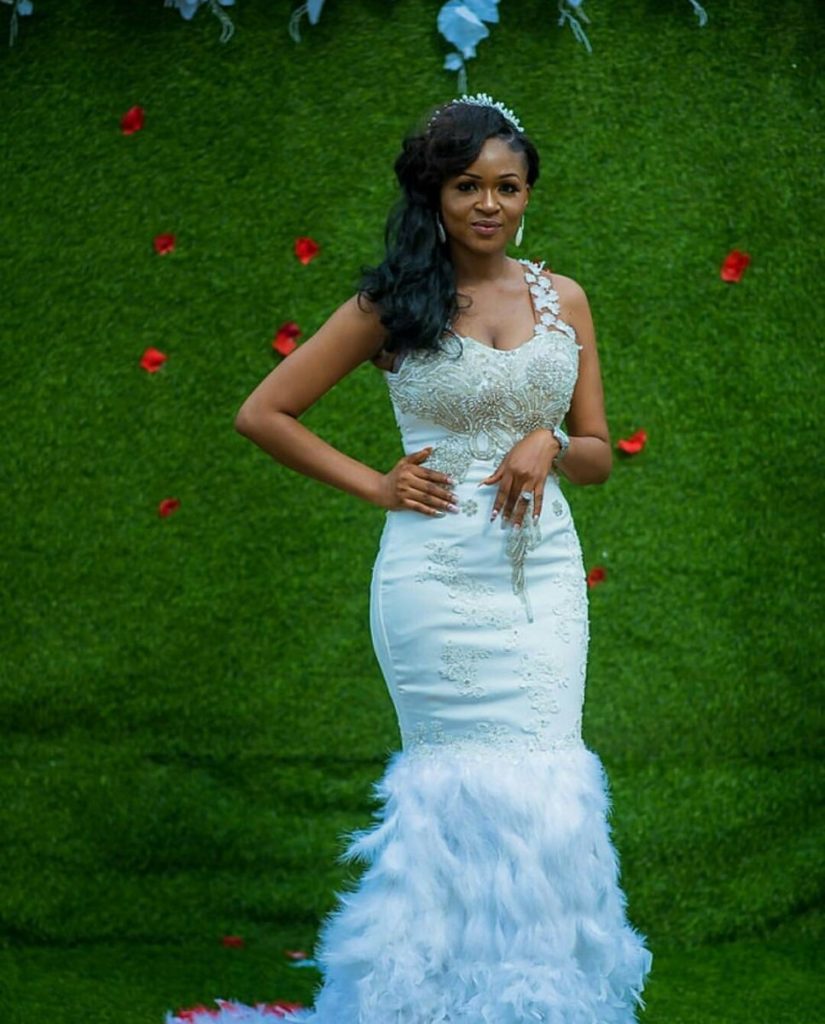 The Latest Styles Of Bridal Gowns For A Reception In Nigeria Isishweshwe 3895