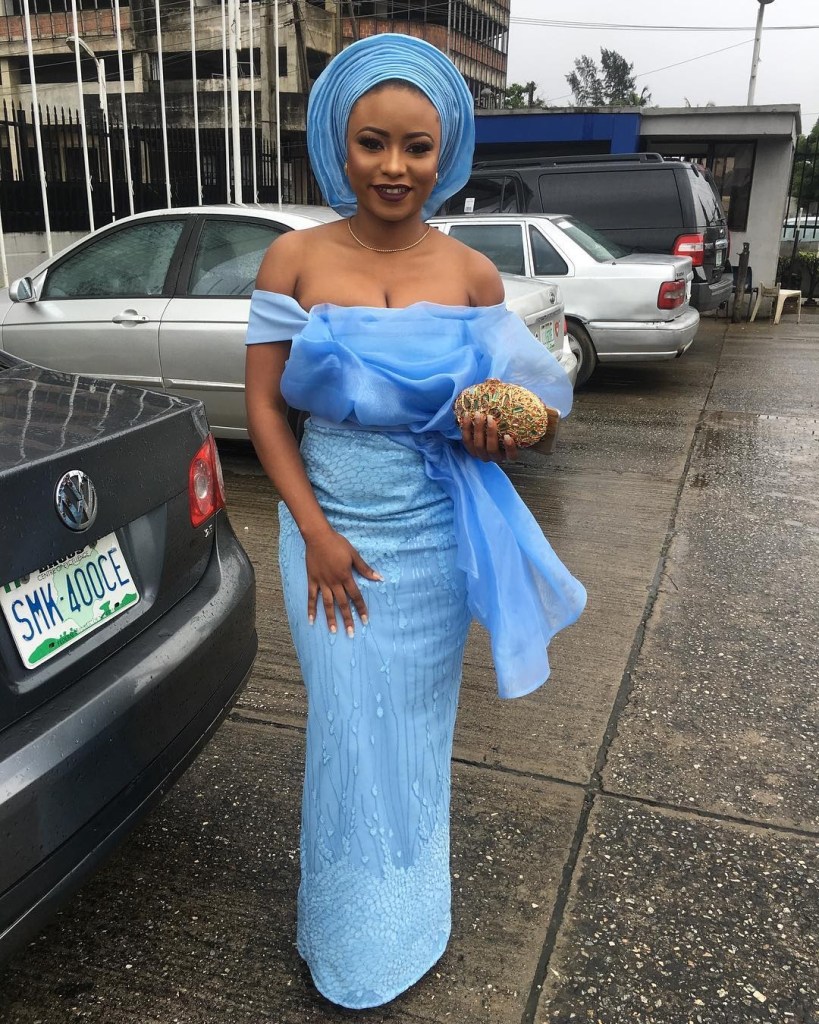 Aso-Ebi styles 2020 for ladies - isishweshwe