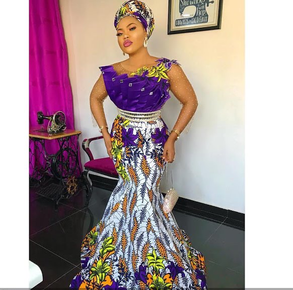 2023 Classy Lace Asoebi Styles - isishweshwe