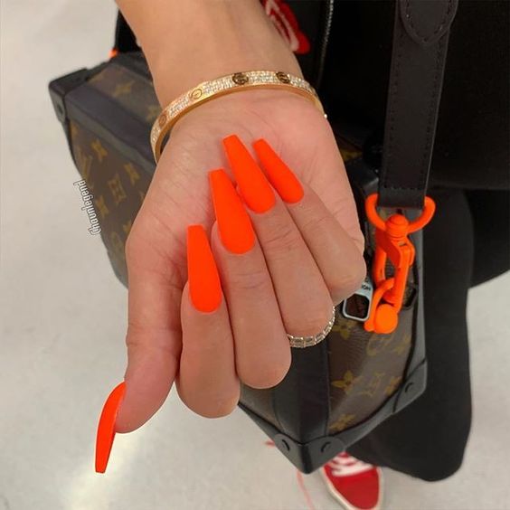 25 Eye Catching Orange Nails Art Designs 22 Isishweshwe