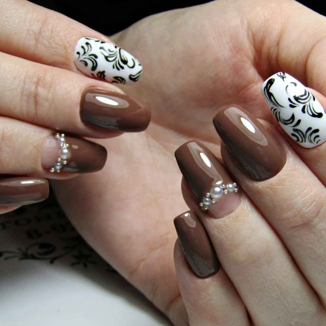 Trendy Brown Nail Manicure 2022 - isishweshwe