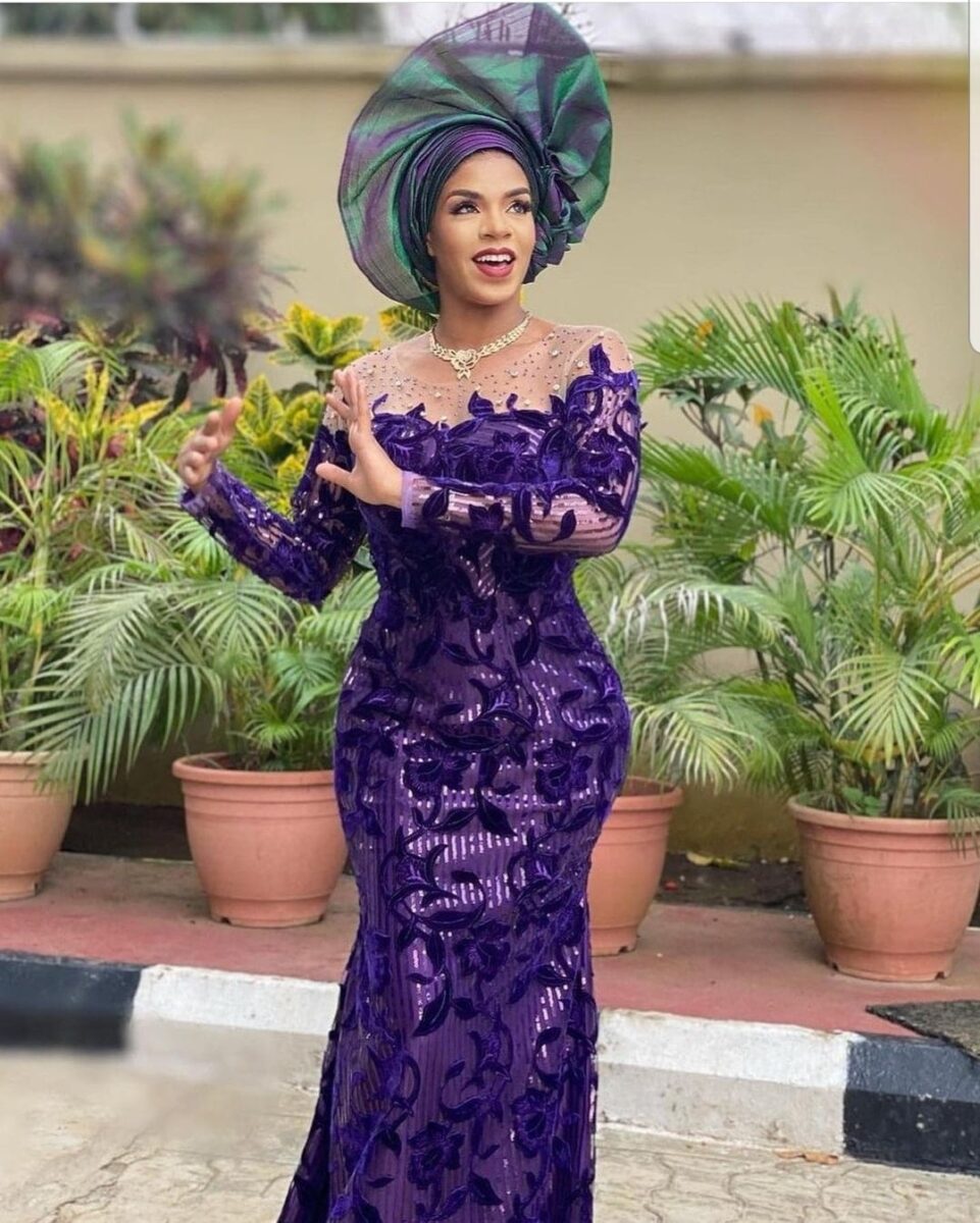 20 Owanbe Trendy Styles For Ladies (January Edition)