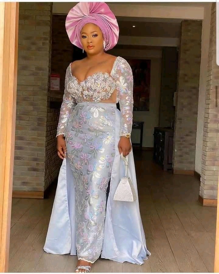 Excellent Asoebi Gown Styles in 2023 - isishweshwe