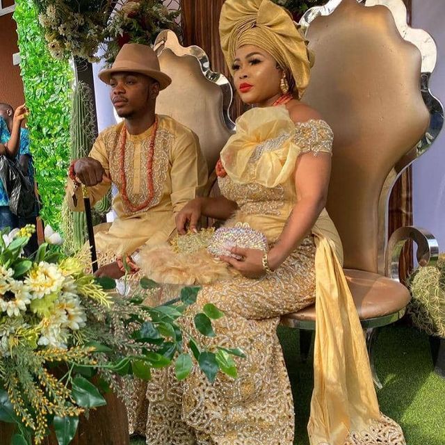 Check Out These Eye-Catchy Aso Ebi Outfits - isishweshwe