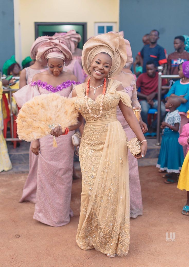 Top 16 Nigerian Traditional Wedding 2023 Dress Ideas Isishweshwe 