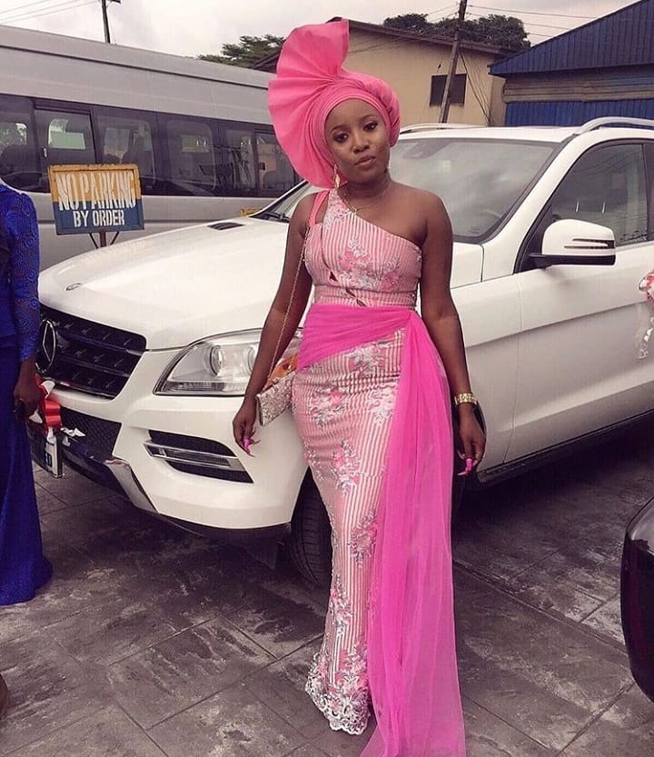 Latest Aso ebi Styles For Women - isishweshwe